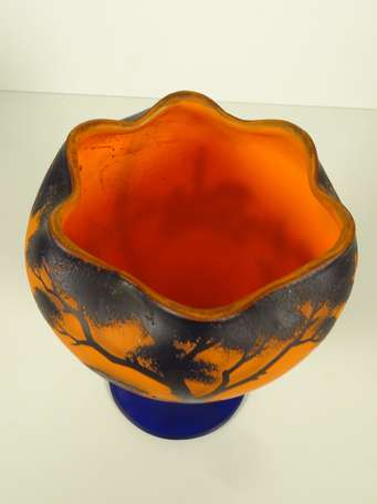 BURGSTHAL Richard (1894-1944) - Vase sur piédouche