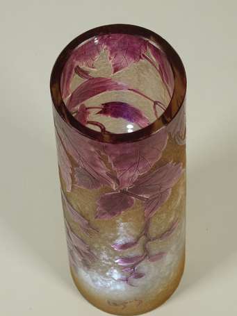 LEGRAS - Vase conique en verre multicouche à décor