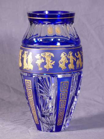 VAL SAINT LAMBERT - Vase balustre en cristal et 