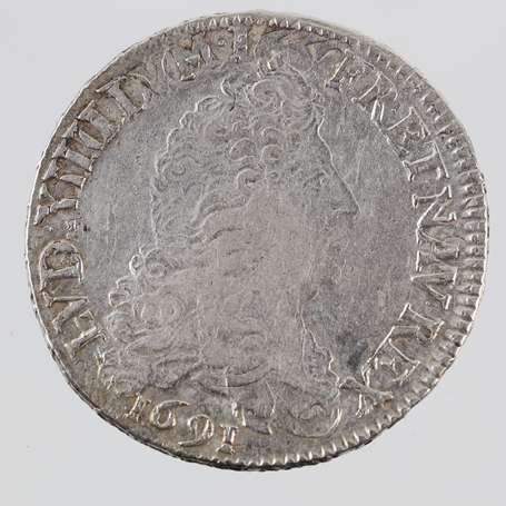 Louis XIV. 1/2 Ecu aux 8L en argent . 1er type 