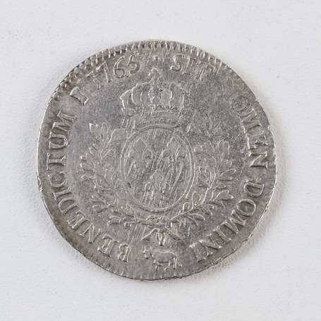 Louis XV. Ecu au bandeau en argent 1765 Pau. TB+.